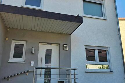 Reihenendhaus in Laudenbach - kernsaniert, energieeffizient