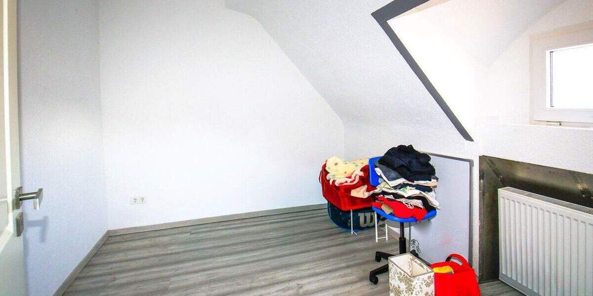 Reihenmittelhaus Mannheim Käfertal - 4 Zimmer, 110 m&sup2;, 429.000&euro; | Angebot:25373976