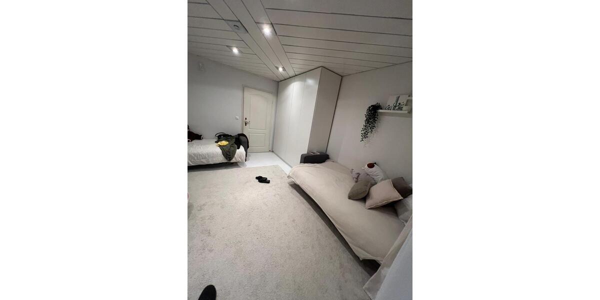 Etagenwohnung Hockenheim - 3 Zimmer, 81 m&sup2;, 269.950&euro; | Angebot:26356696