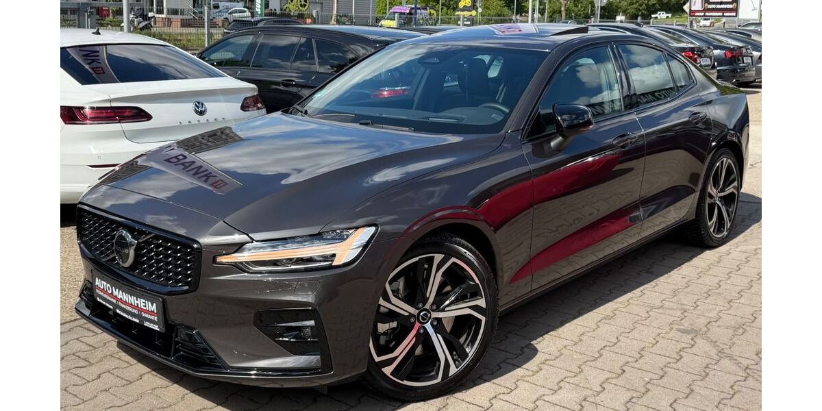 Volvo S60 12.070 km 34.999 &euro; Mannheim 68199