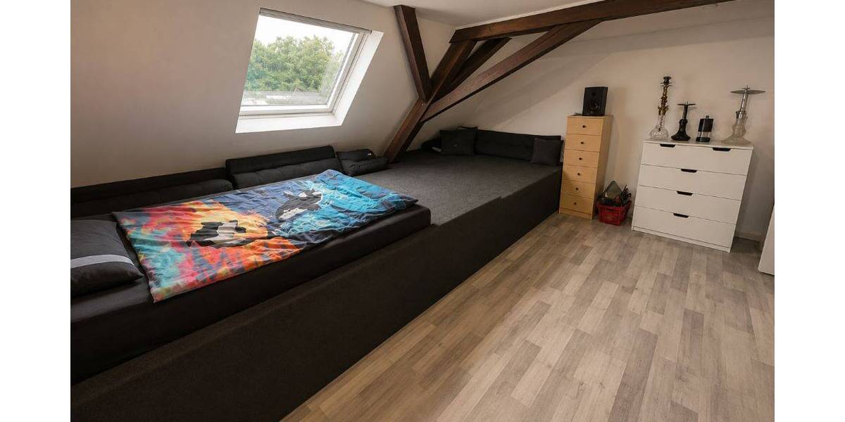 Einfamilienhaus Sinsheim / Waldangelloch Waldangelloch - 9 Zimmer, 249 m&sup2;, 299.000&euro; | Angebot:26862718