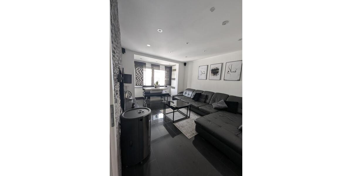 Etagenwohnung Ludwigshafen am Rhein Parkinsel - 3 Zimmer, 80 m&sup2;, 270.000&euro; | Angebot:24111145