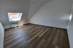 Dachgeschoßwohnung Waghäusel - 3 Zimmer, 76 m&sup2;, 900&euro; | Angebot:26312711