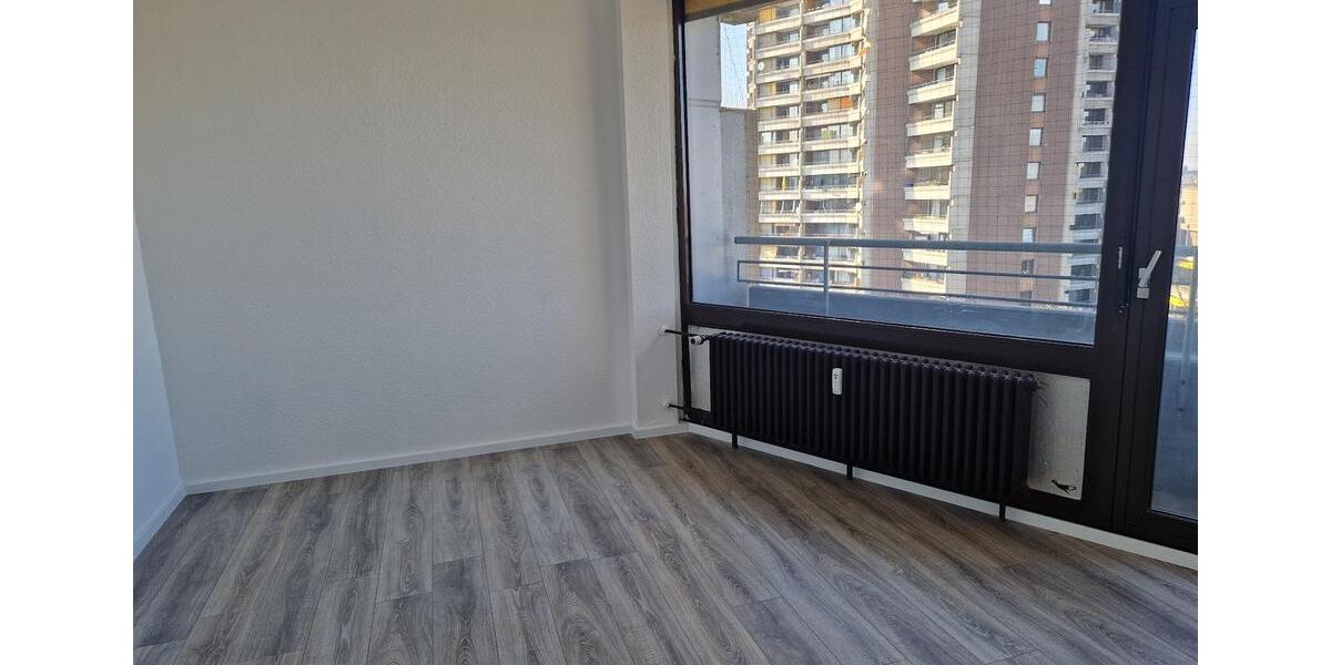 Etagenwohnung Mannheim Neckarstadt-Ost - 3 Zimmer, 75 m&sup2;, 924&euro; | Angebot:25414800