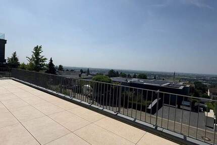 Wohnung Weinheim - 3 Zimmer, 114 m&sup2;, 2.100&euro; | Angebot:23959169