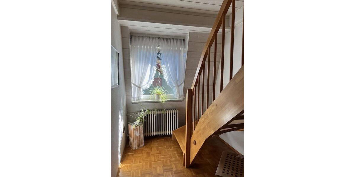 Mehrfamilienhaus, Wohnhaus Schönbrunn-Allemühl Allemühl - 8 Zimmer, 159 m&sup2;, 430.000&euro; | Angebot:26274280