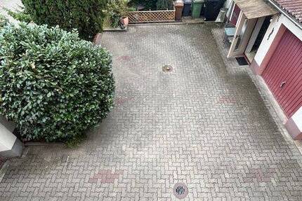 Großes Wohn-u. Geschäftshaus in Fußgängerzone, 2 Garagen, zusätzlich Hofbereich mit Wohnhaus überbaubar, gesicherte Mieteinnahmen... 1 zimmer