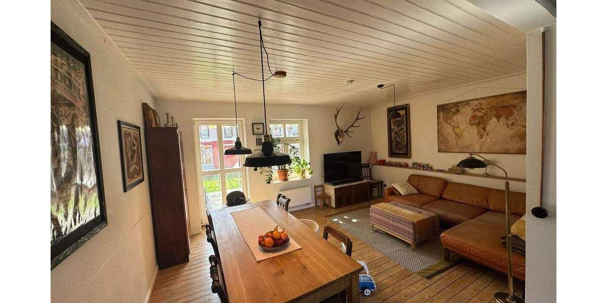 Charmantes Altbau-Reihenhaus 3 zimmer