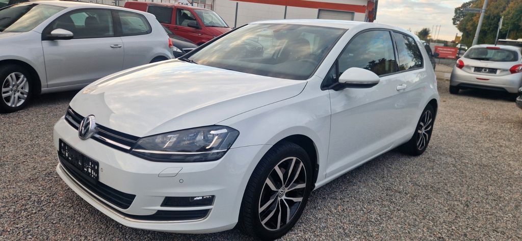VW Golf 112.633 km 11.650 € Sinsheim- Reihen 74889
