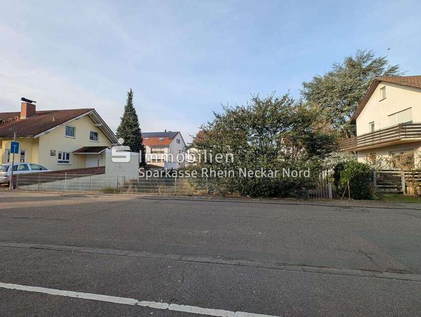 Grundstück zu verkaufen in Weinheim 325.000 € 500 m²