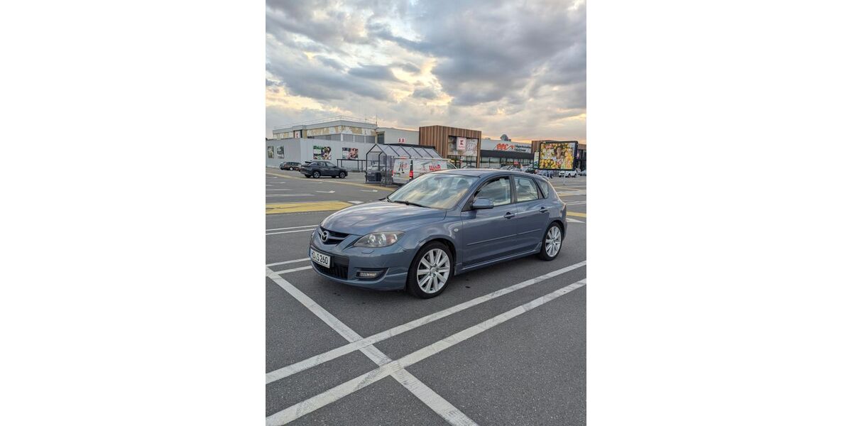 Mazda 3 181.000 km 5.600 € Heidelberg 69124