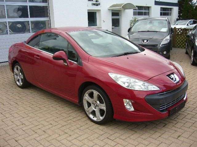 Peugeot 308 99.800 km 8.994 &euro; Walldorf / Baden 69190