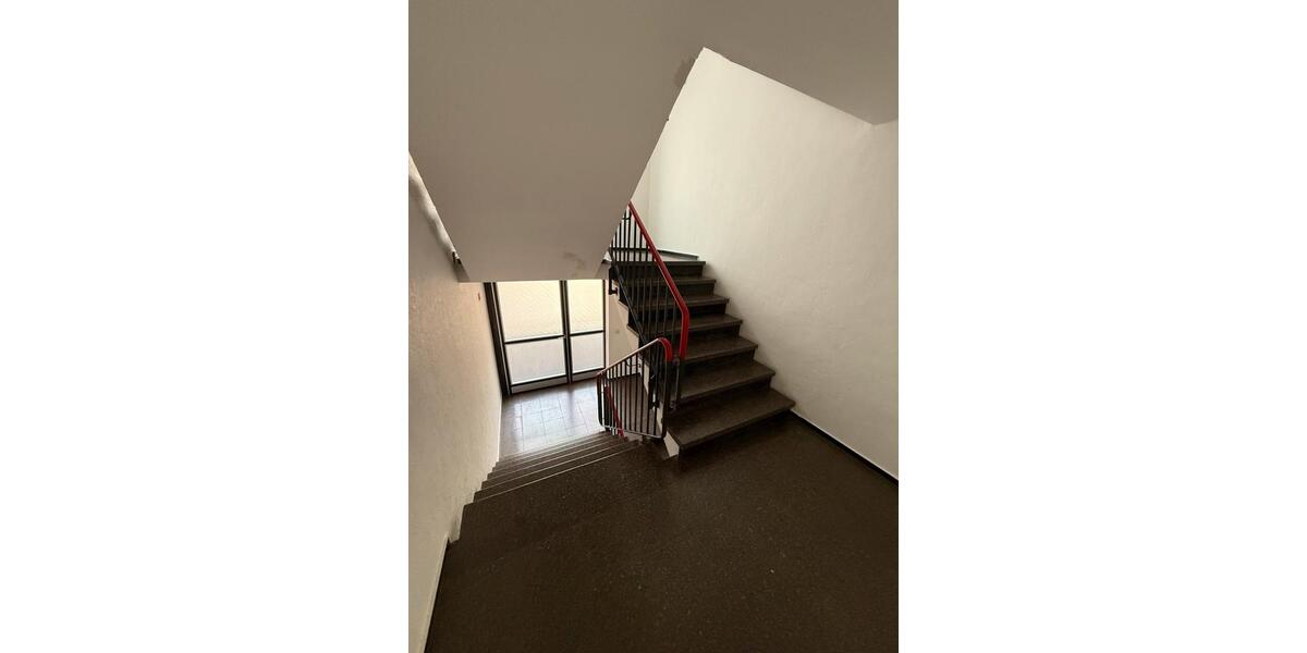 Etagenwohnung Eppelheim - 3.5 Zimmer, 84 m&sup2;, 230.000&euro; | Angebot:27086835