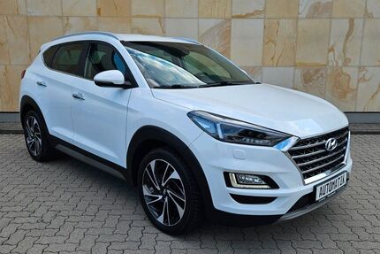 Hyundai TUCSON 96.000 km 17.490 &euro; Schwetzingen 68723