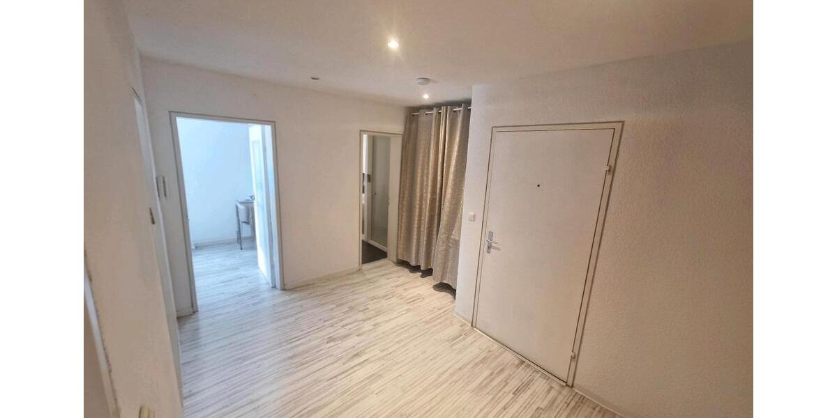 Etagenwohnung Hockenheim - 3 Zimmer, 74 m&sup2;, 269.000&euro; | Angebot:27019407