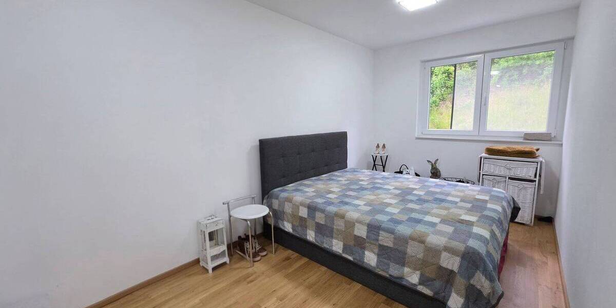 Etagenwohnung Sinsheim Rohrbach - 4 Zimmer, 108 m&sup2;, 1.360&euro; | Angebot:26730489
