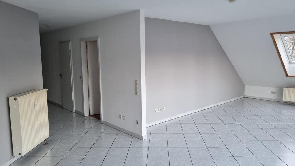 Dachgeschoßwohnung Wald-Michelbach Michelbach - 4 Zimmer, 120 m&sup2;, 950&euro; | Angebot:26168355