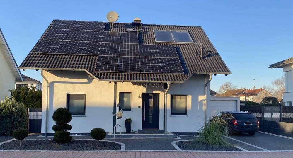 Haus zum Kaufen in Bürstadt 649.000 € 126 m²