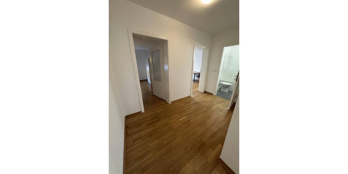 Etagenwohnung Mannheim Lindenhof - 3 Zimmer, 87 m&sup2;, 1.290&euro; | Angebot:26874594