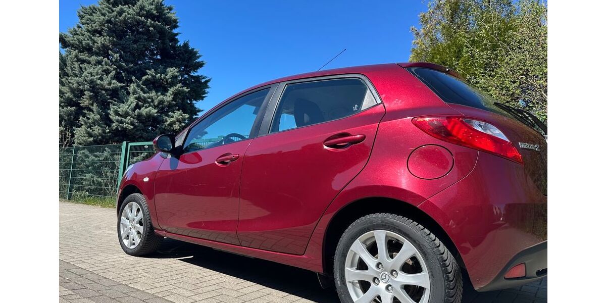 Mazda 2 129.000 km 4.300 &euro; Schwetzingen 68723