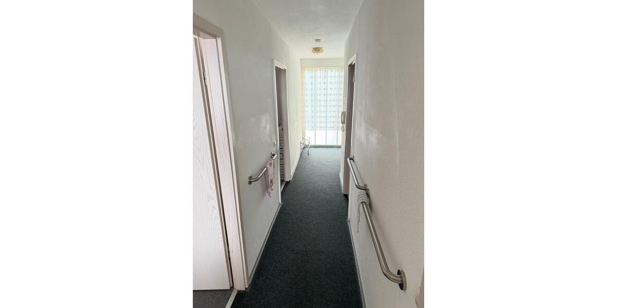 Helle 2ZKB, ca. 58m², Panorama-Balkon + TG-Stellplatz 1 zimmer