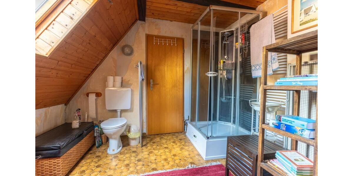 Reihenhaus Eberbach - 7 Zimmer, 165 m&sup2;, 260.000&euro; | Angebot:26701160