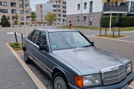 Mercedes-Benz 190 249.072 km 3.200 &euro; Mannheim 68309