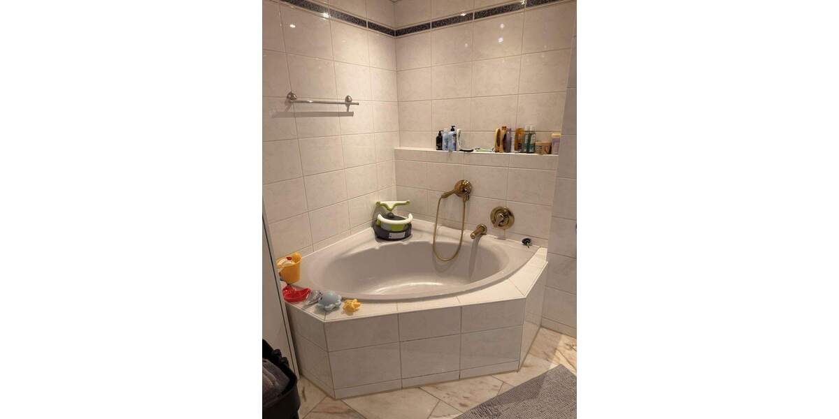 Einfamilienhaus mit Einliegerwohnung in Oftersheim 5 zimmer