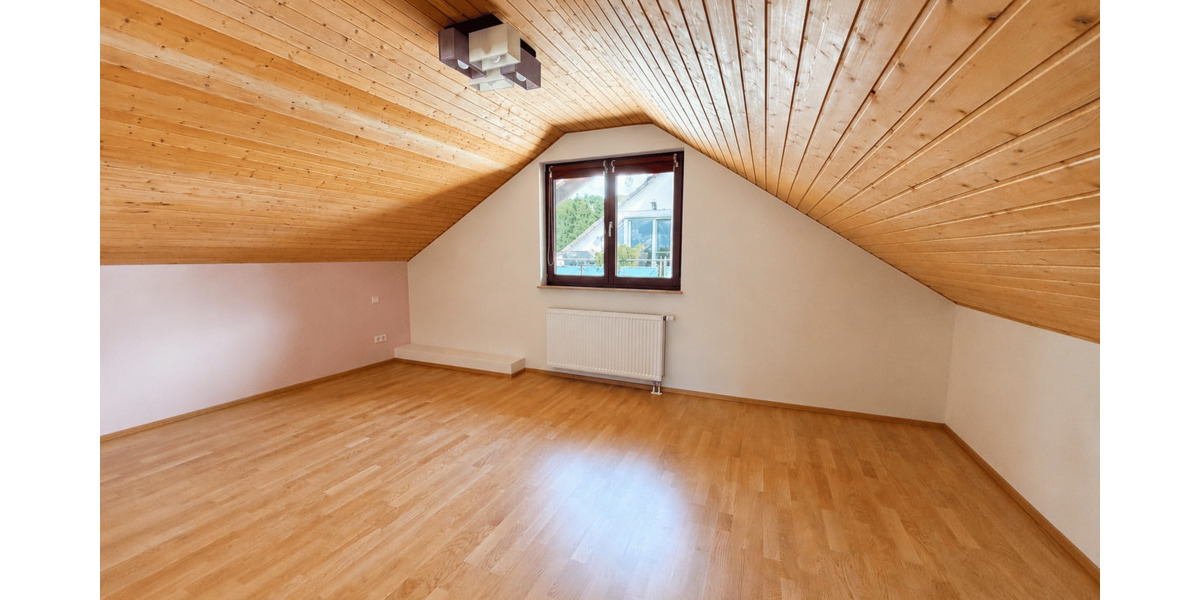 Etagenwohnung Unter-Abtsteinach Abtsteinach - 2 Zimmer, 49 m&sup2;, 119.000&euro; | Angebot:26741622