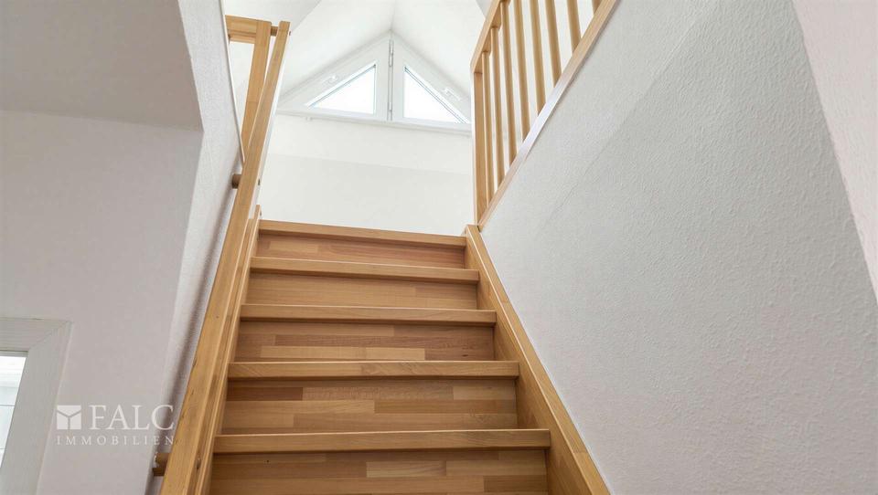 Maisonettenwohnung Wiesloch - 3.5 Zimmer, 120 m&sup2;, 1.100&euro; | Angebot:26289267