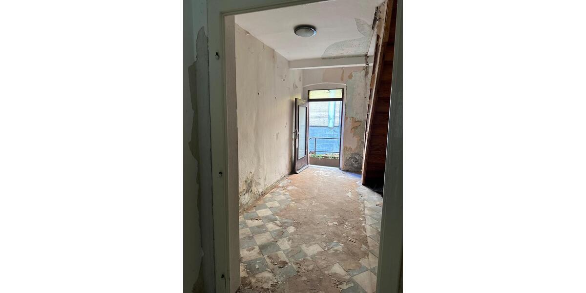 Haus im Sanierungsgebiet 6 zimmer