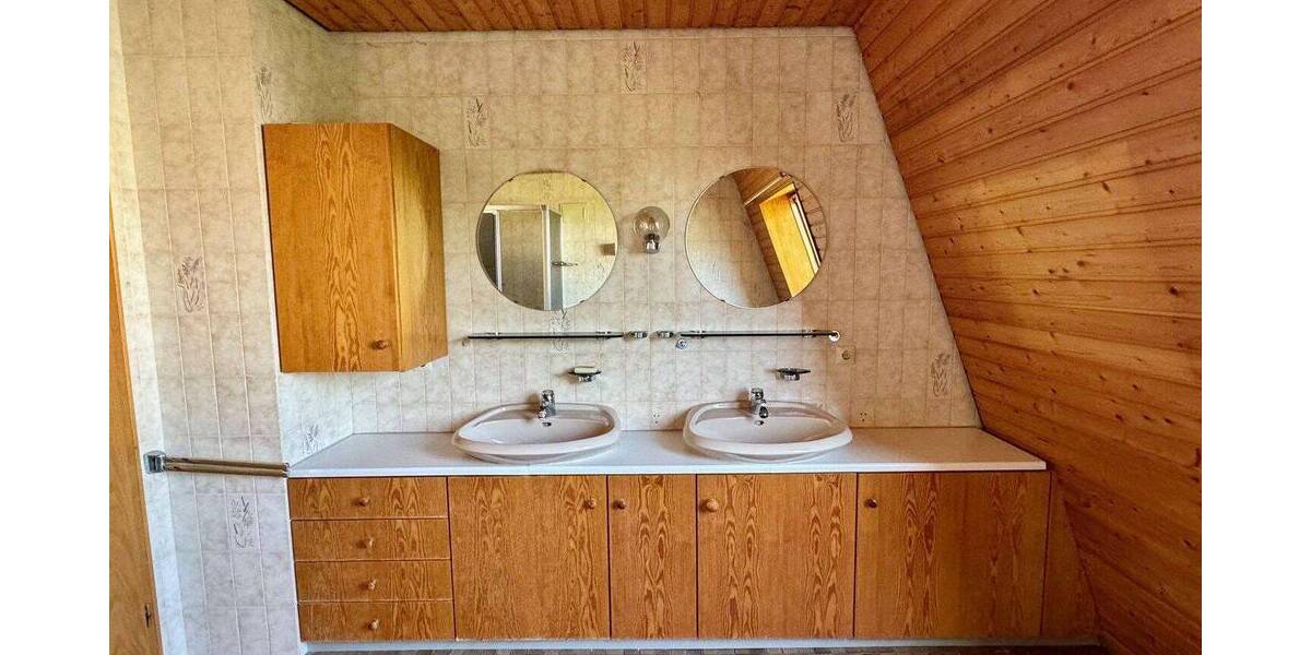 Doppelhaushälfte Sinsheim - 4 Zimmer, 131 m&sup2;, 390.000&euro; | Angebot:26886553