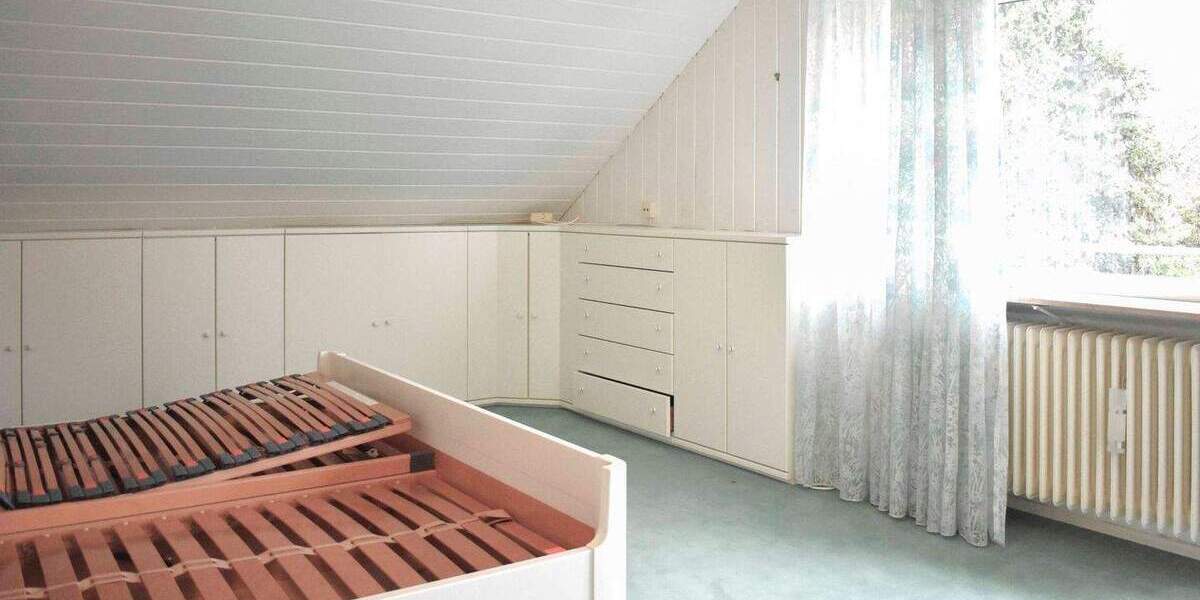 Freistehendes Einfamilienhaus 153 m² 5 Zi. großer Garten, Carport und Garage 610 m² Grundstück frei! 5 zimmer