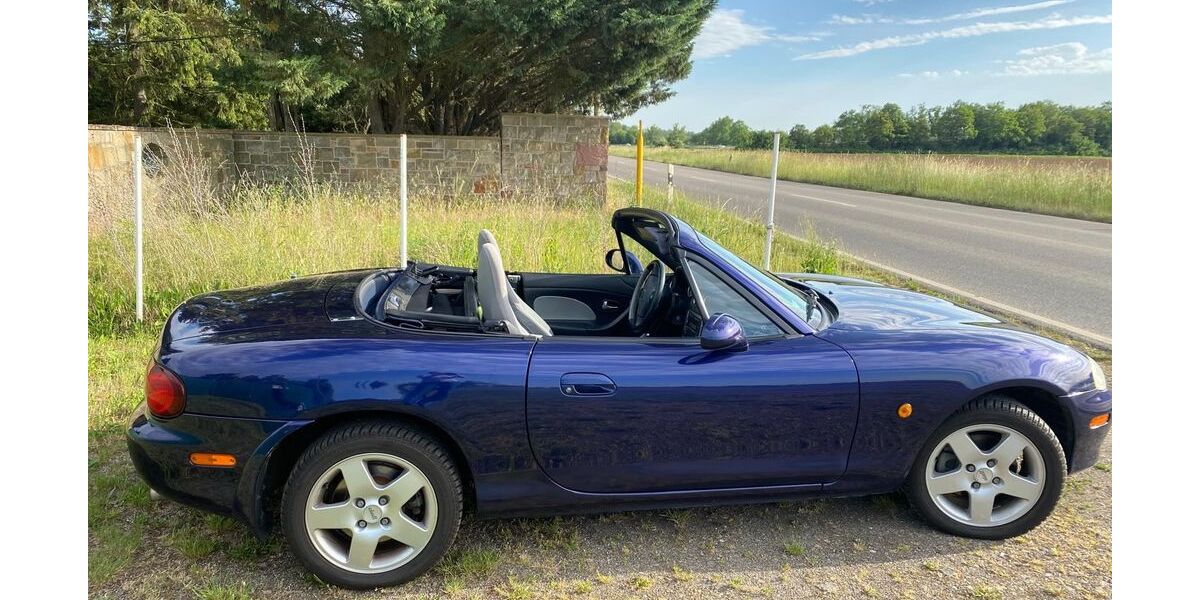 Mazda MX-5 93.600 km 7.999 &euro; Ludwigshafen 67067
