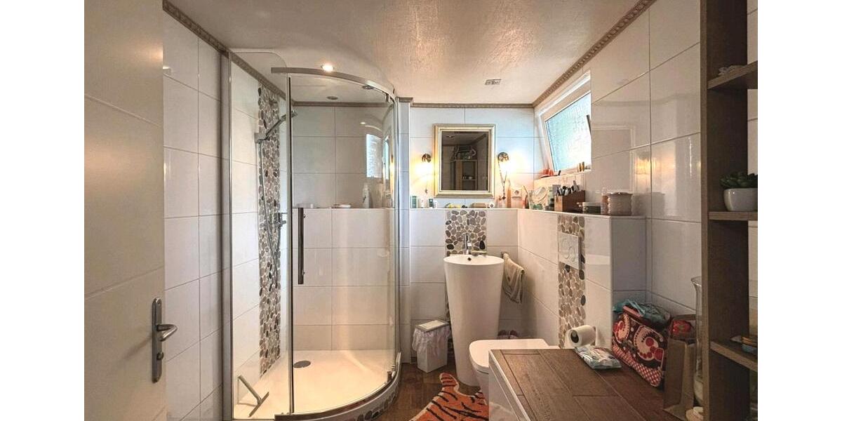 Einfamilienhaus Ludwigshafen am Rhein Rheingönheim - 8 Zimmer, 114 m&sup2;, 368.000&euro; | Angebot:26648008