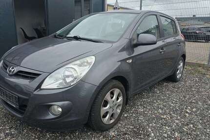 Hyundai i20 115.000 km 4.475 € Schwetzingen 68723