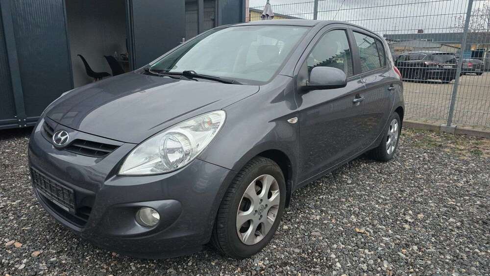 Hyundai i20 115.000 km 4.475 € Schwetzingen 68723