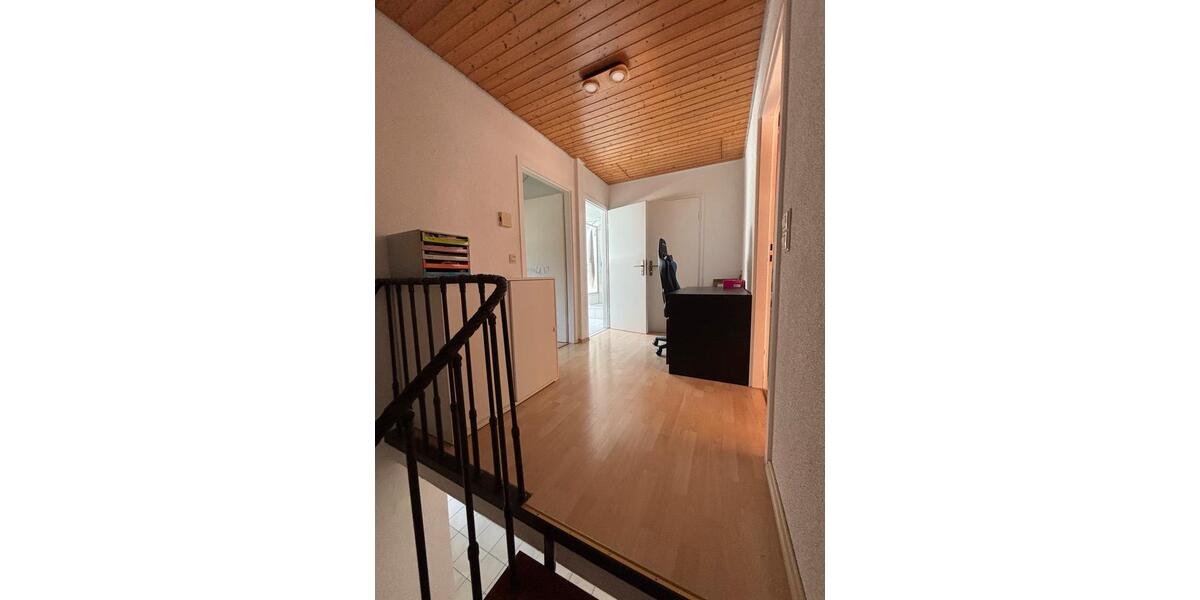Doppelhaushälfte Obrigheim - 6 Zimmer, 157 m&sup2;, 380.000&euro; | Angebot:26876437