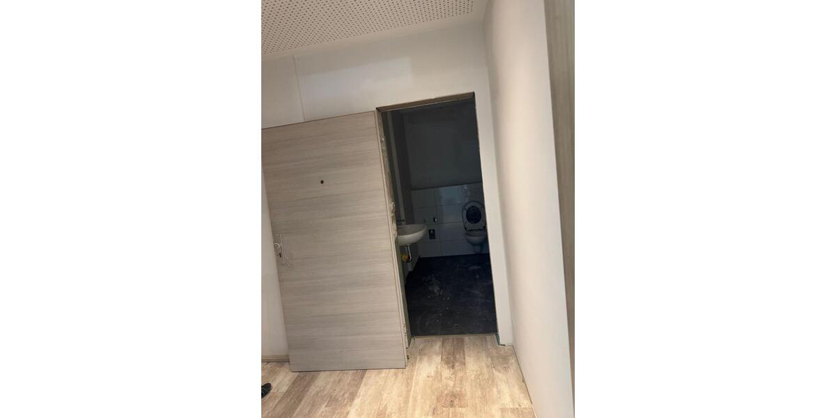 Etagenwohnung Ludwigshafen am Rhein Edigheim - 3 Zimmer, 90 m&sup2;, 1.100&euro; | Angebot:24956650
