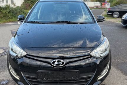 Hyundai i20 141.000 km 5.555 € Speyer 67346
