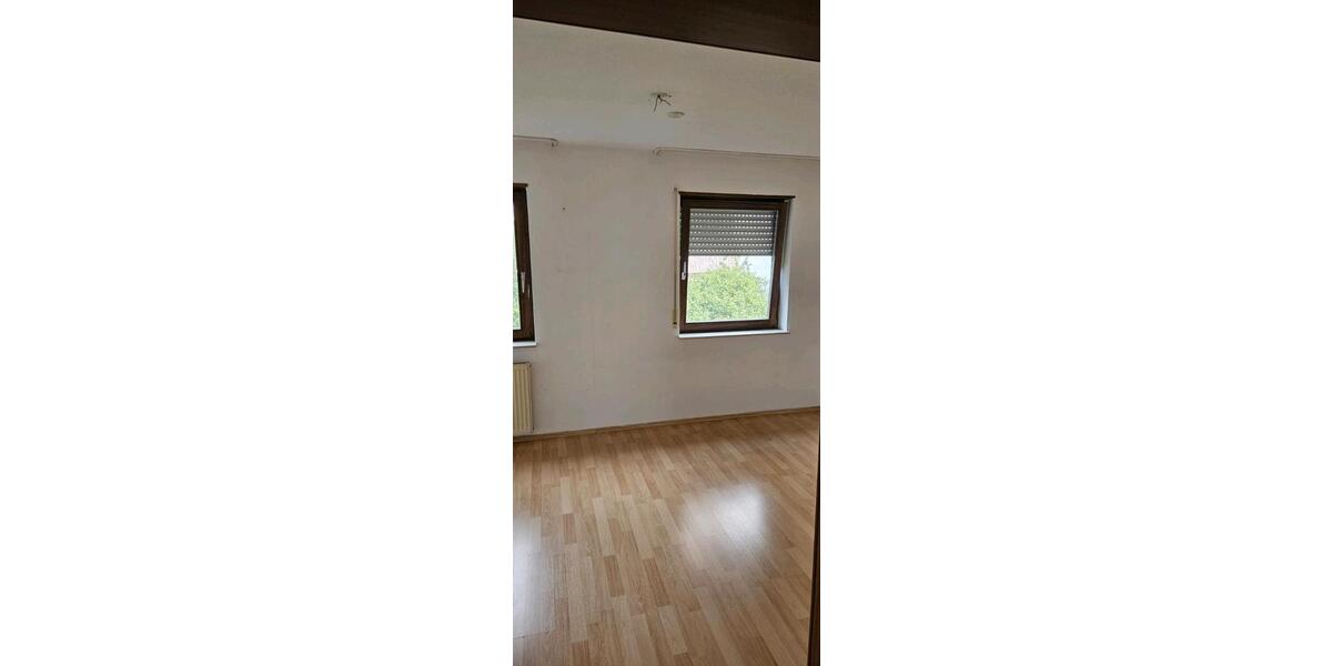 Reihenhaus Leimen - 5 Zimmer, 140 m&sup2;, 550.000&euro; | Angebot:26642816