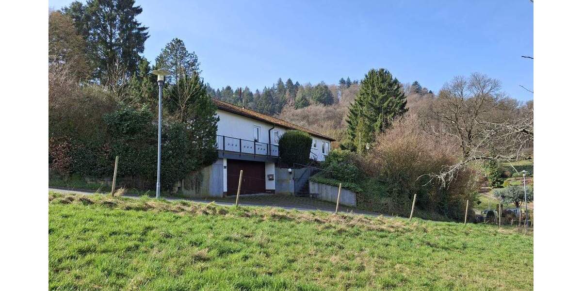 Bungalow Weinheim Oberflockenbach - 6 Zimmer, 160 m&sup2;, 749.000&euro; | Angebot:26863456