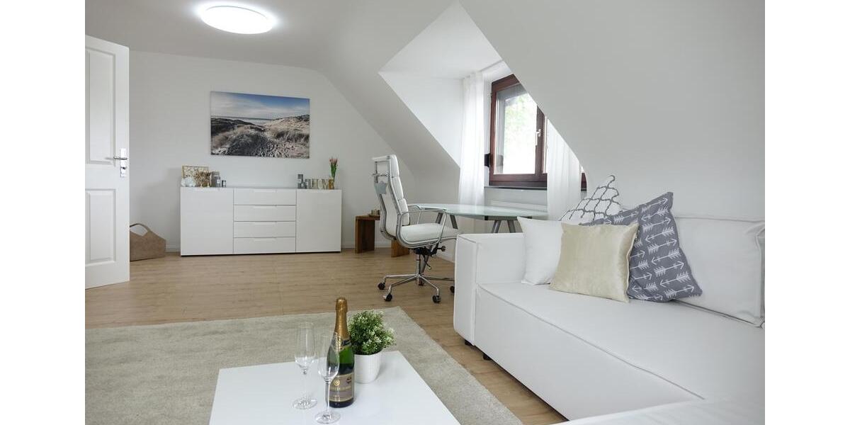 Wunderschöne möblierte und voll ausgestattete Wohnung! Expats aufgepasst! 3 zimmer