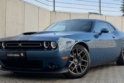 Dodge Challenger 44.000 km 29.999 &euro; Leimen 69181