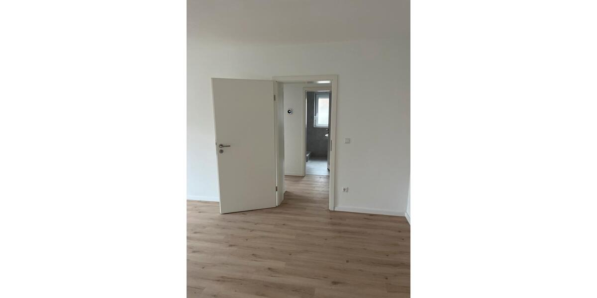Erdgeschoßwohnung Mannheim Rheinau - 3 Zimmer, 75 m&sup2;, 1.300&euro; | Angebot:25422853