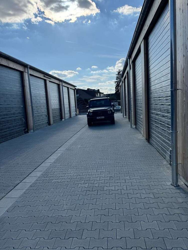 Garage zu verkaufen in Viernheim 70.000 € 28 m²