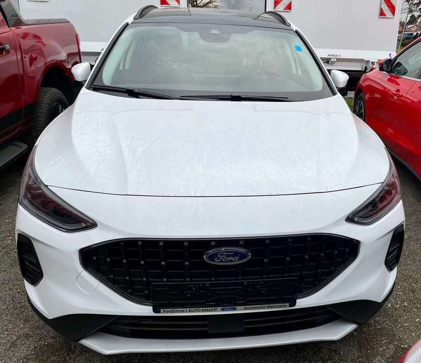 Ford Focus 9.600 km 27.800 € Schriesheim 69198