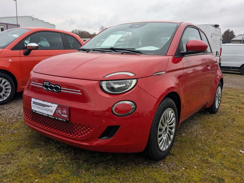 Fiat 500e 2.500 km 26.990 € Sinsheim 74889