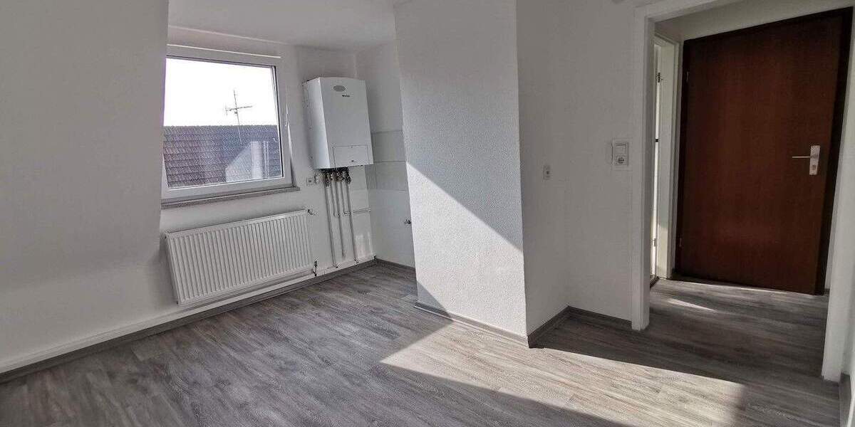Top geschnittene und frisch renovierte Wohnung, 2 ZKB, Wärmepumpen, Mannheim 2 zimmer