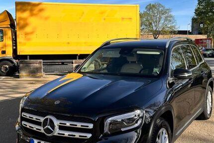 Mercedes GLB 200